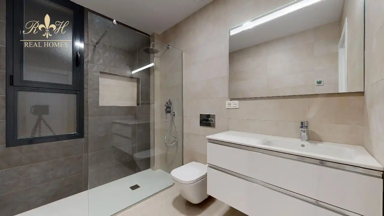 Baño de Casa o chalet en venta en Polop con Aire acondicionado, Calefacción y Trastero