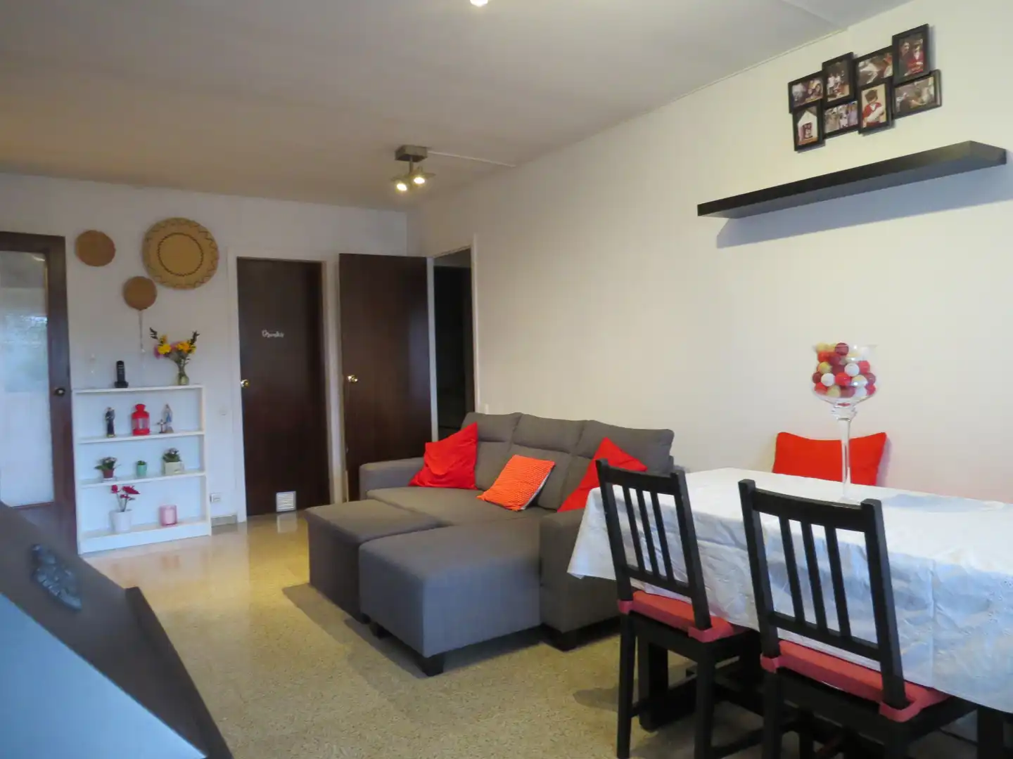 Wohnzimmer von Erdgeschoss zum Verkauf in Sant Andreu de Llavaneres mit Heizung, Terrasse und Ofen