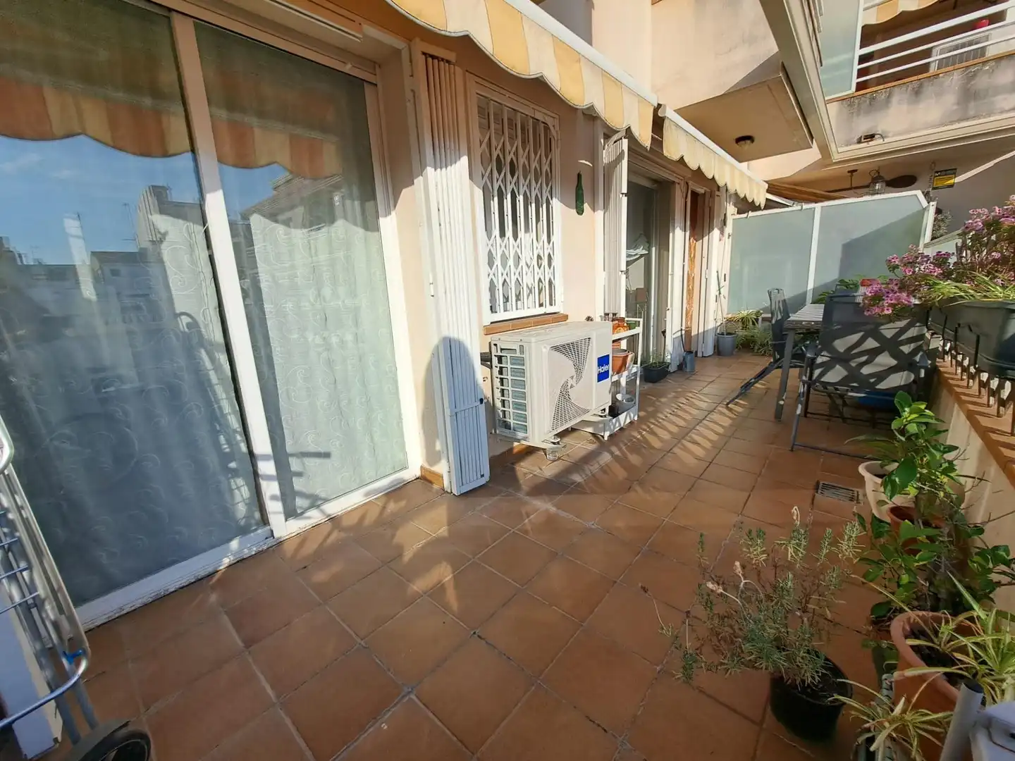Terrasse von Wohnung zum Verkauf in Pineda de Mar mit Heizung und Terrasse