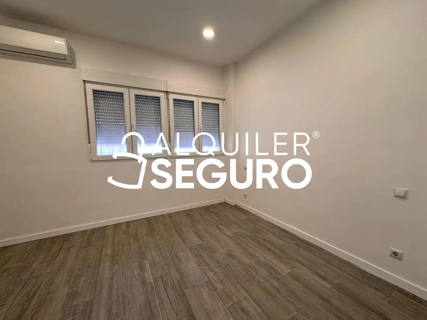Bedroom of Flat for rent in Humanes de Madrid  with Air Conditioner