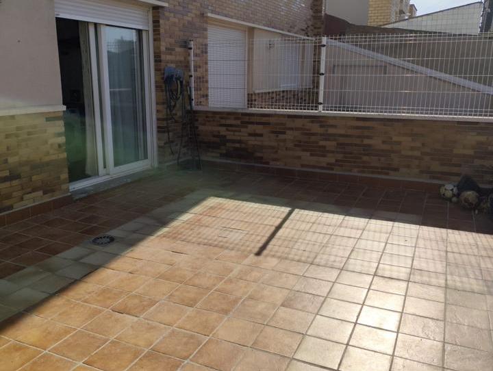 Foto 1 de Piso en venta en Del Tulipán, Valdefierro, Zaragoza