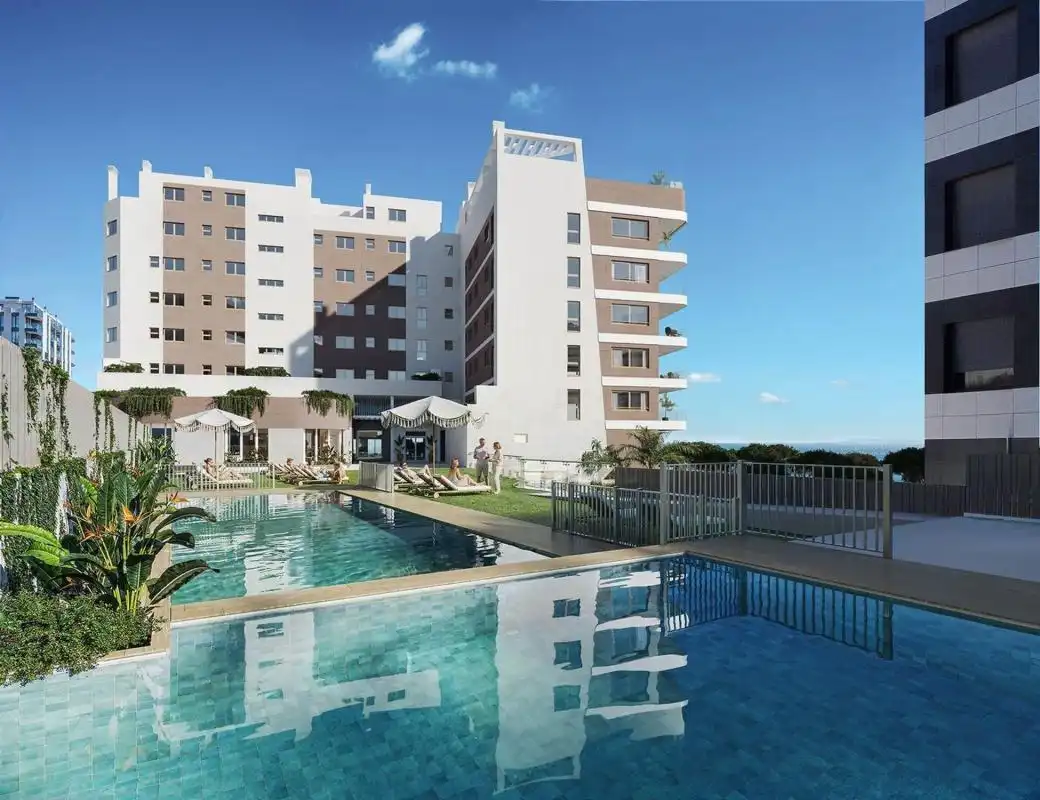 Piscina de Àtic en venda en Villajoyosa / La Vila Joiosa amb Aire condicionat, Jardí privat i Terrassa