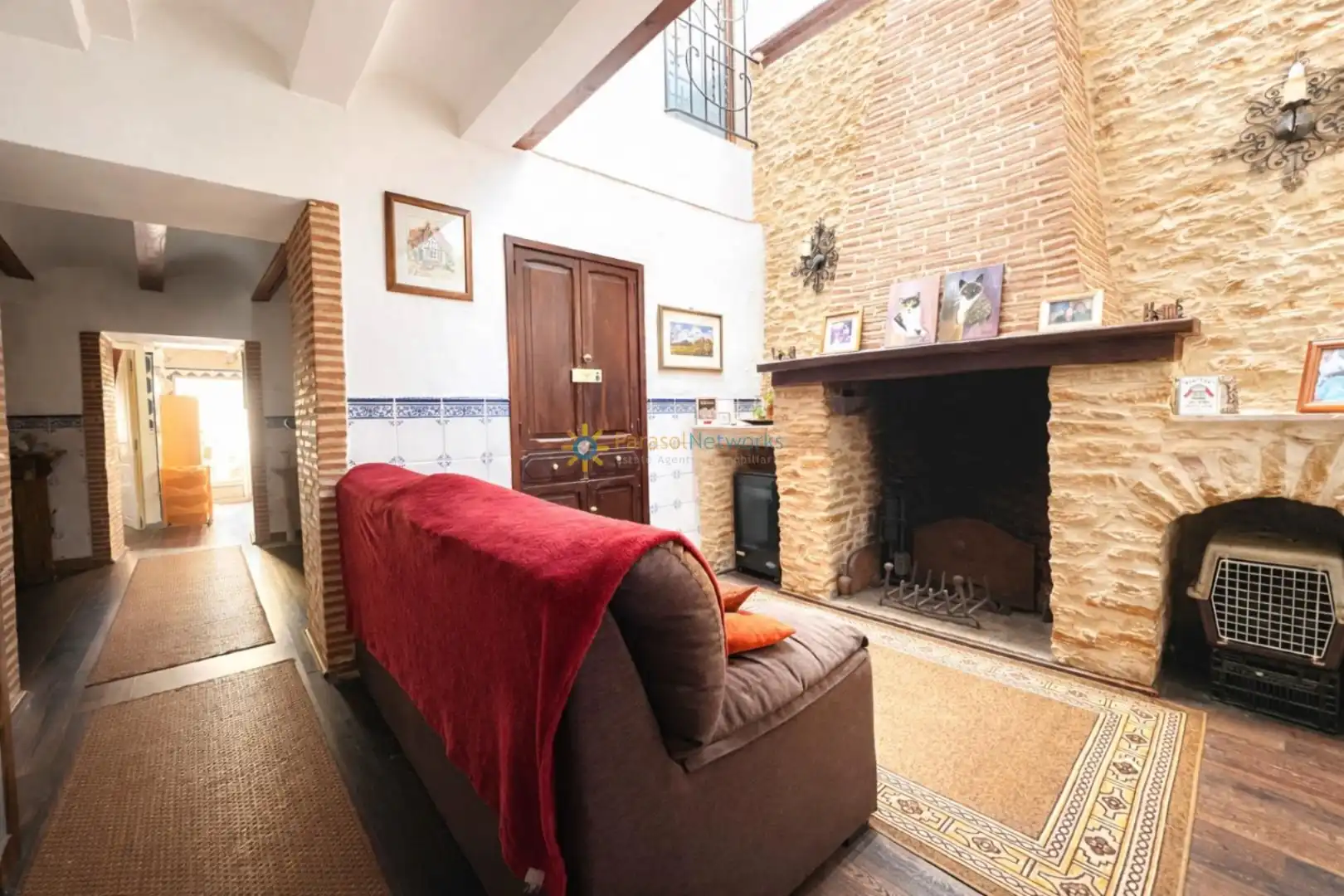 Casa adosada en venda en El Palomar amb Terrassa i Traster