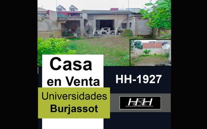 Vista exterior de Casa o xalet en venda en Burjassot amb Terrassa