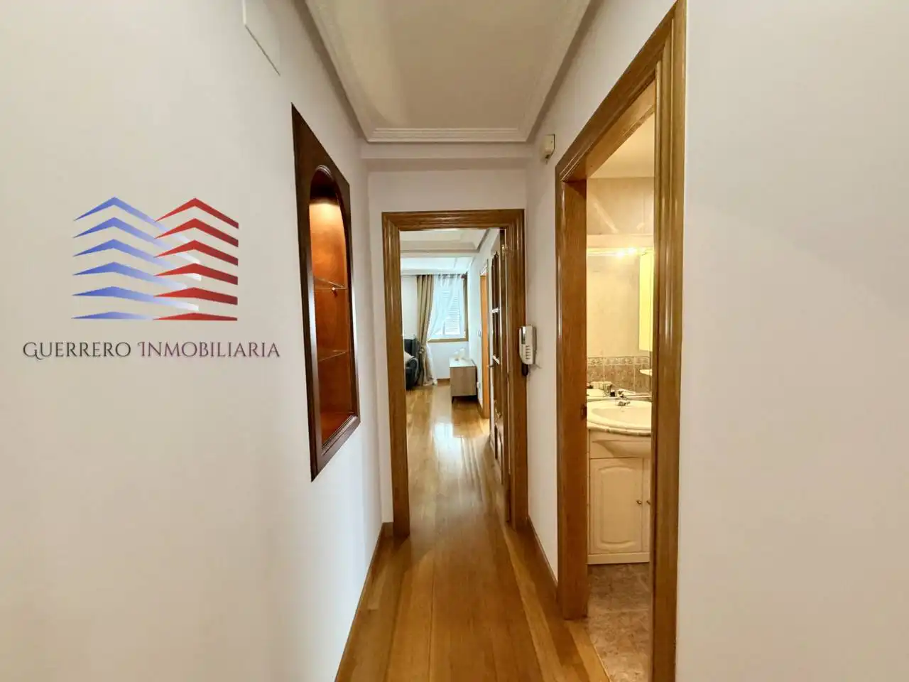 Apartments for rent in Ourense Capital   with Heating, Parquet flooring and Storage room