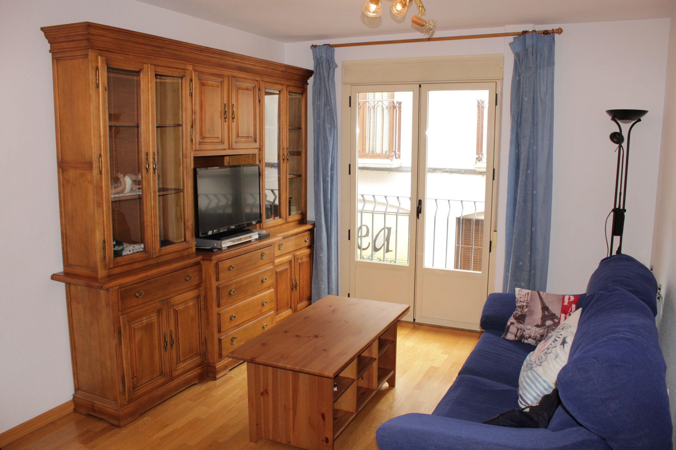 Living room of Flat to rent in Pinto  with Heating, Parquet flooring and Furnished
