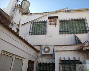 Vista exterior de Casa adosada en venda en Aznalcázar amb Balcó