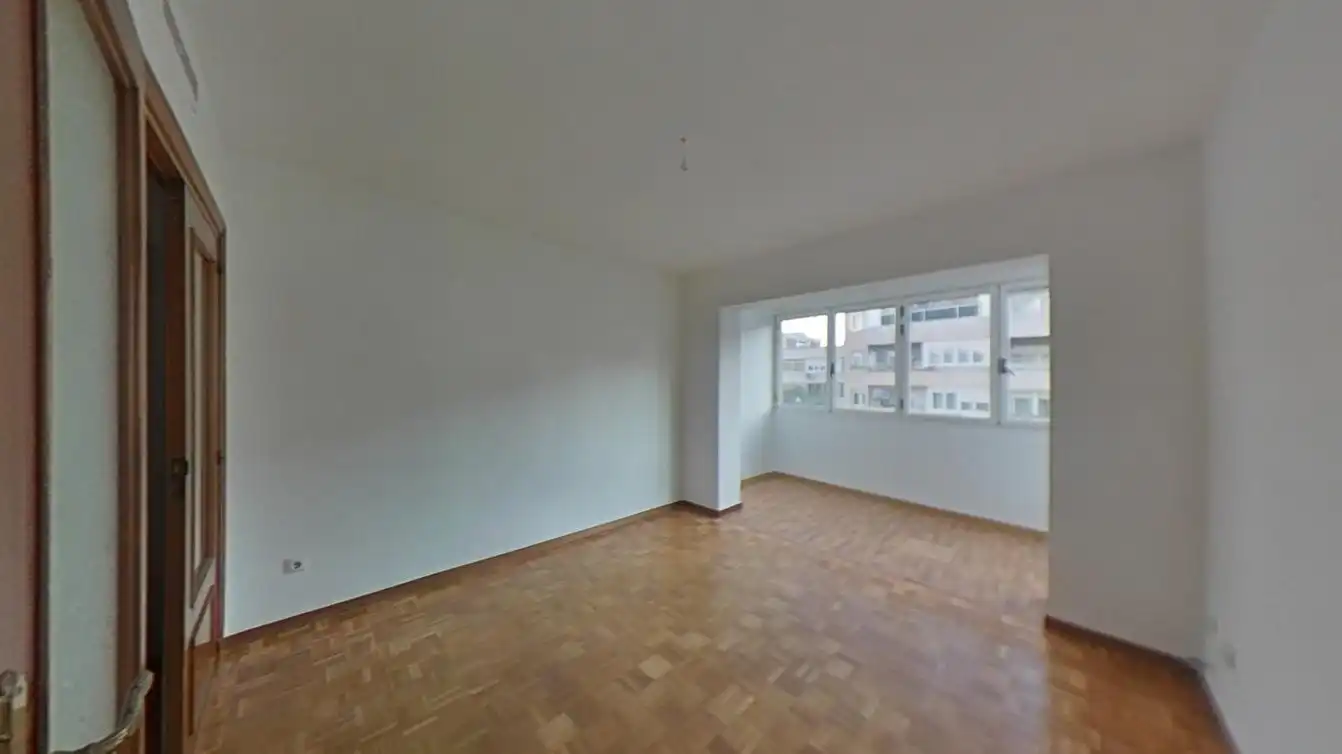 Sala de estar de Piso en venta en  Madrid Capital
