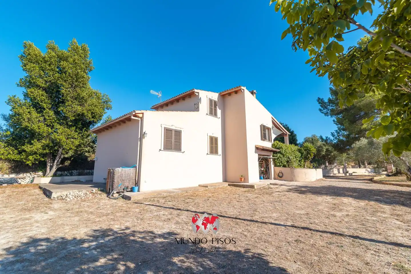 Vista exterior de Finca rústica en venta en Montuïri con Jardín privado, Terraza y Piscina