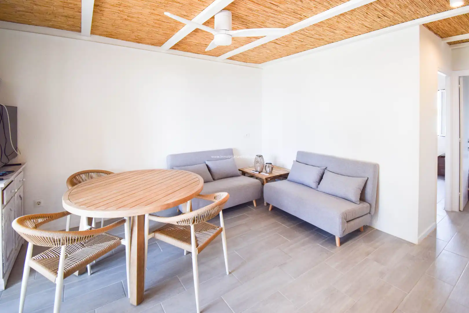 Sala d'estar de Apartament en venda en Ciutadella de Menorca amb Aire condicionat, Terrassa i Piscina comunitària