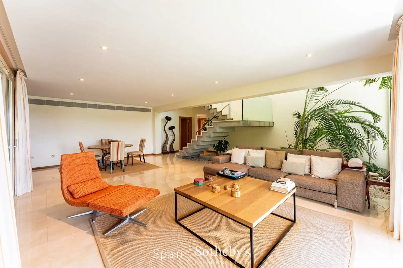 Sala de estar de Casa o chalet de alquiler en Arona con Aire acondicionado, Jardín privado y Terraza