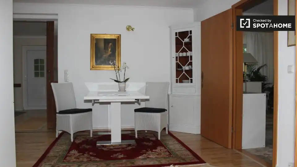 Comedor de Apartamento para compartir en Colmenar de Oreja con Aire acondicionado, Calefacción y Terraza