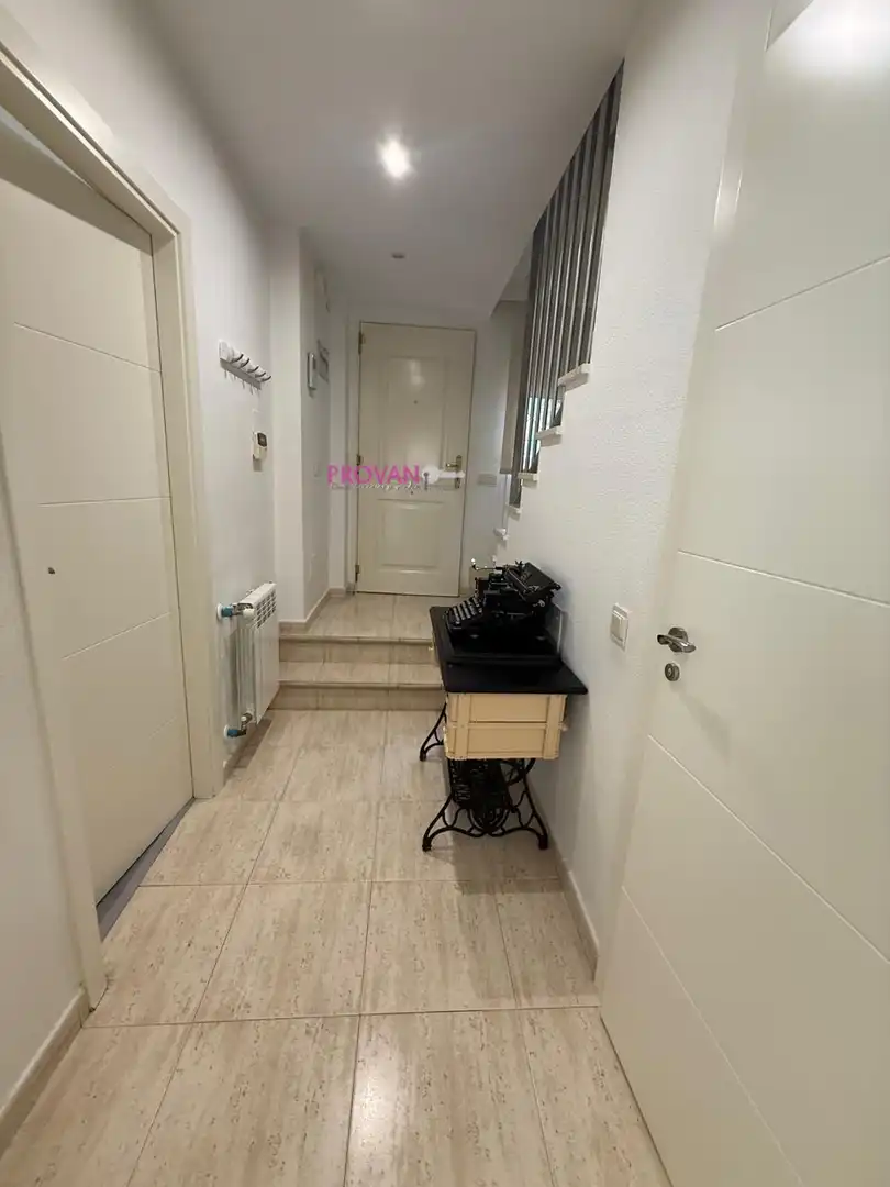 Casa adosada en venta en Ensanche