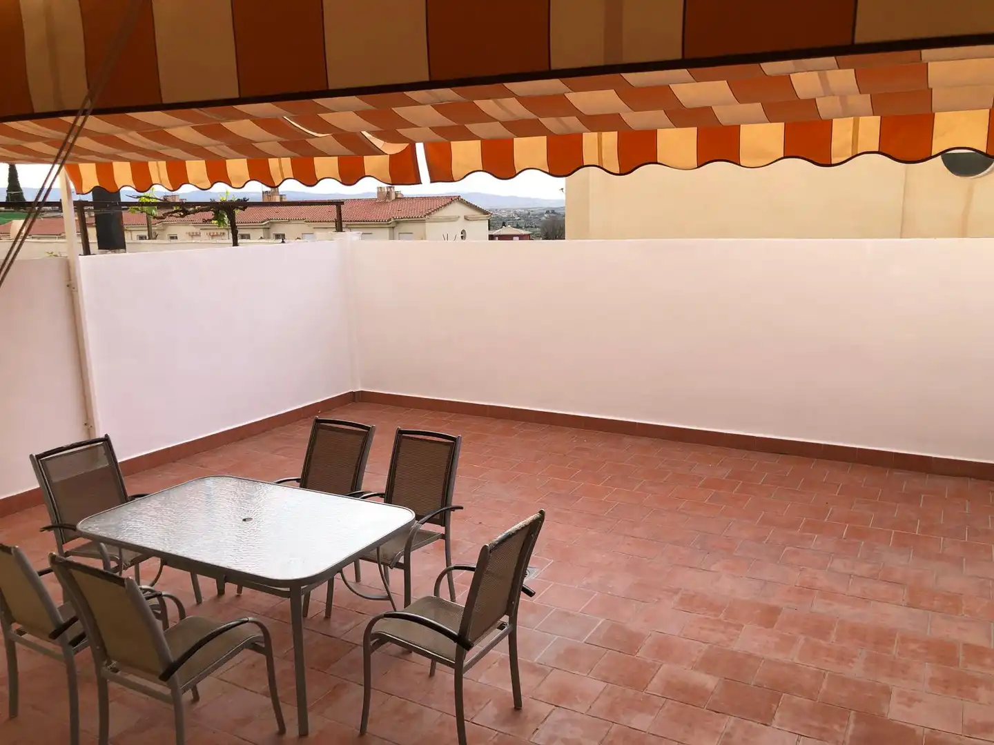 Piso de alquiler en Avenida Casa Grande, Gójar