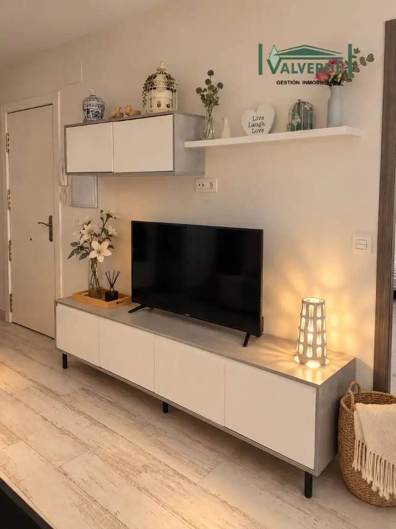 Wohnzimmer von Wohnungen zur Miete in Granada mit Klimaanlage, Heizung und Möbliert