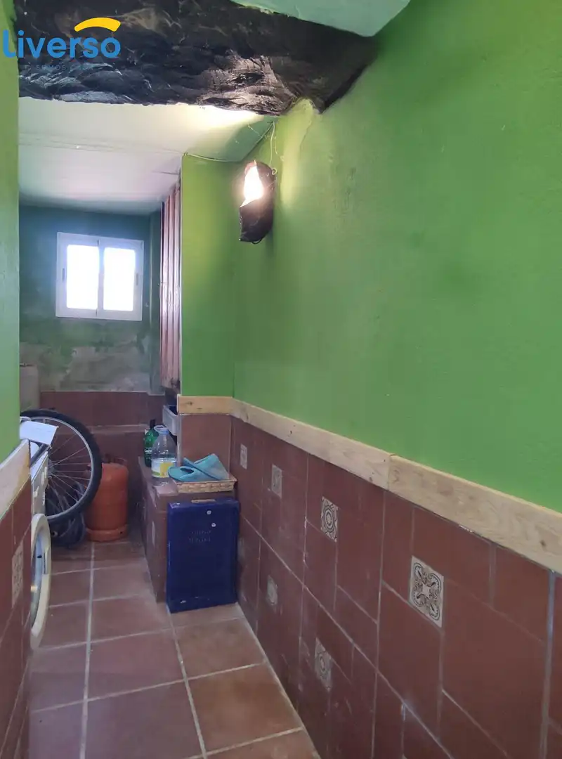 Houses for sale in Arlanzón  with Storage room and Furnished