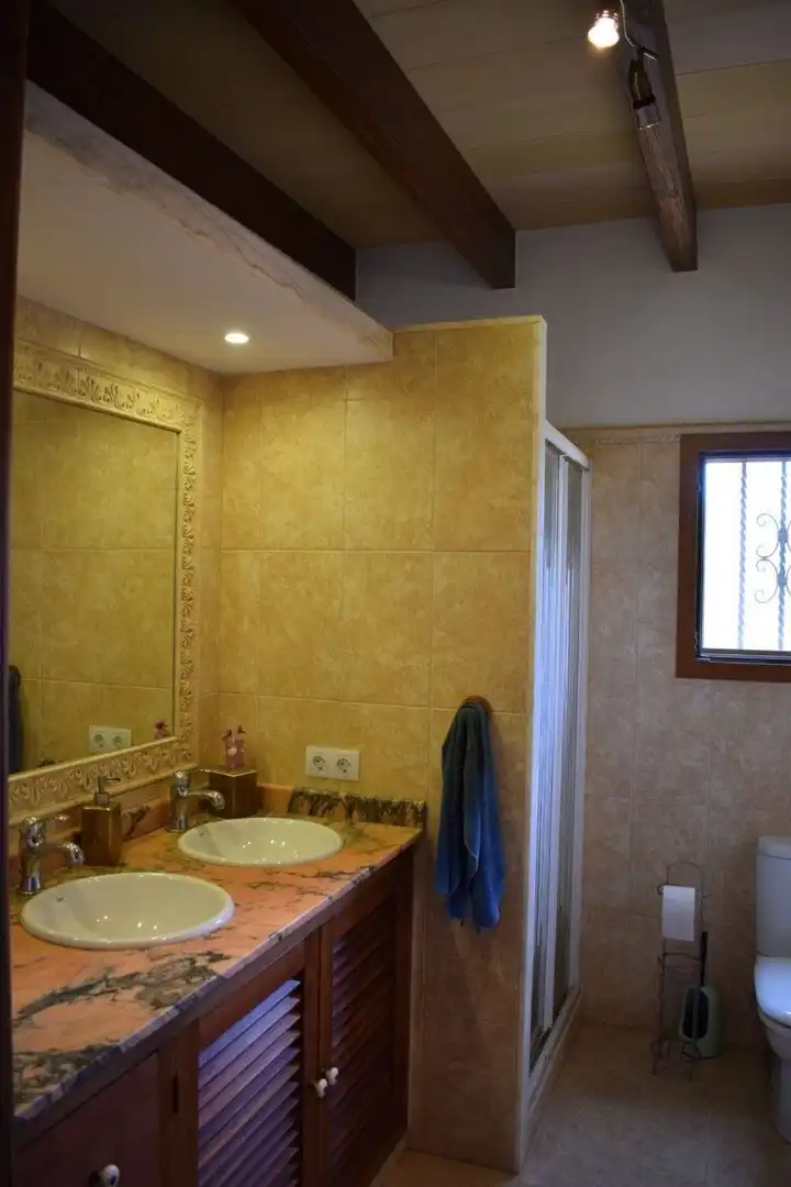 Baño de Casa o chalet en venta en Campos con Calefacción, Terraza y Trastero
