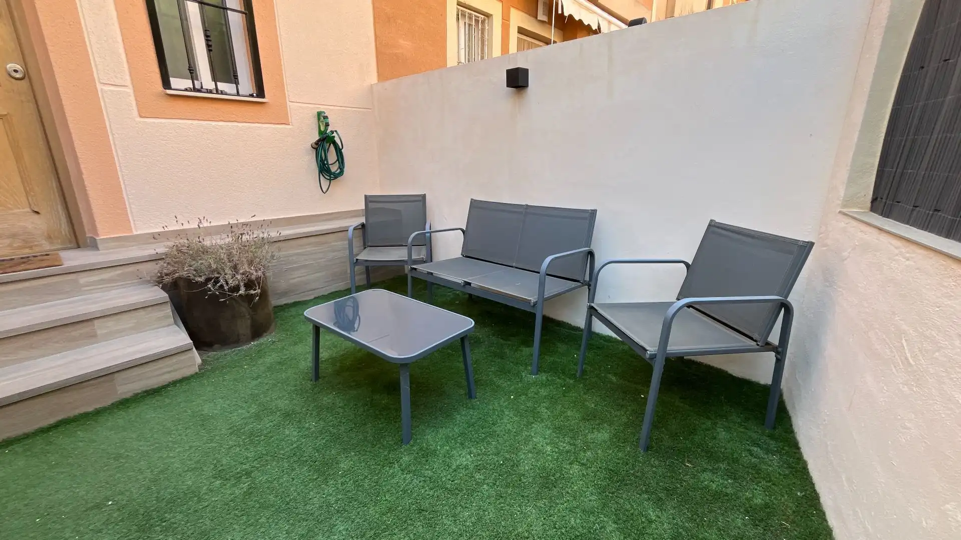 Terrassa de Casa o xalet en venda en Polop amb Aire condicionat, Calefacció i Jardí privat