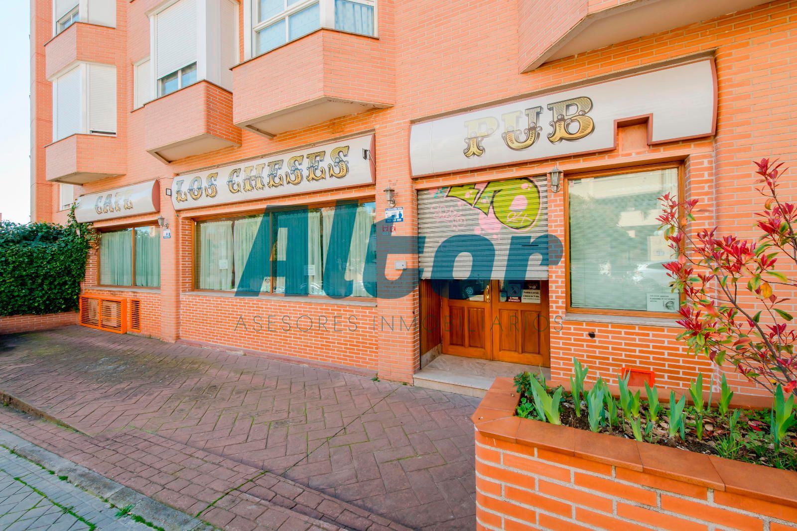 Local en venda en  Madrid Capital amb Aire condicionat, Moblat i Alarma
