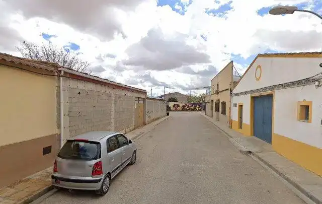 Vista exterior de Casa o xalet en venda en Madrigueras