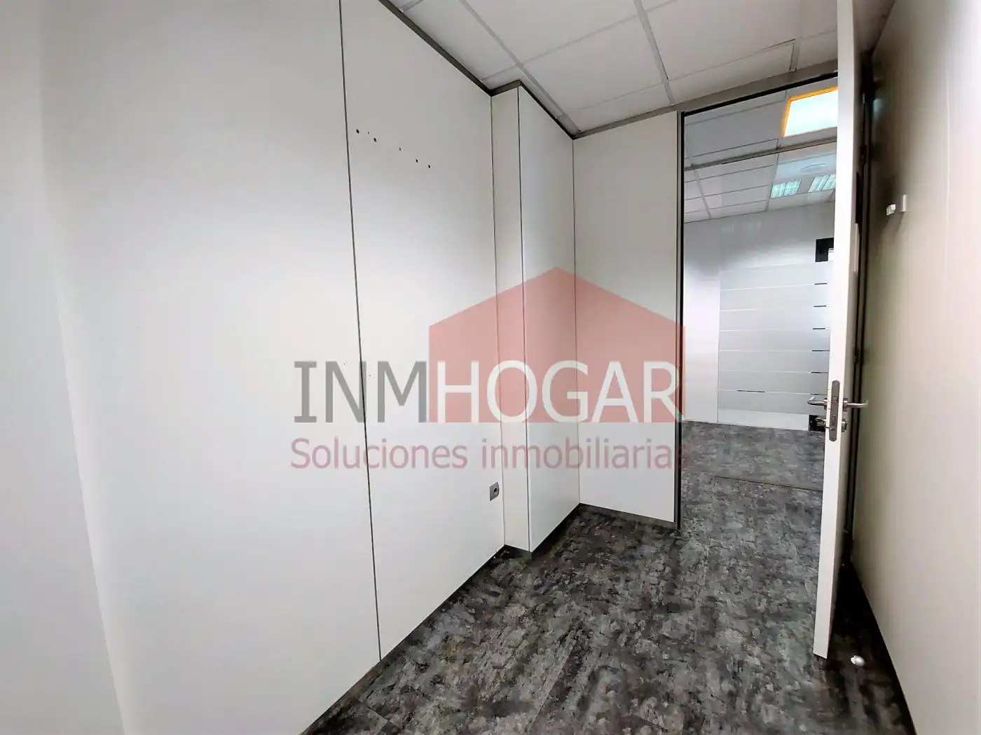 Büro zum Verkauf in Arévalo mit Klimaanlage