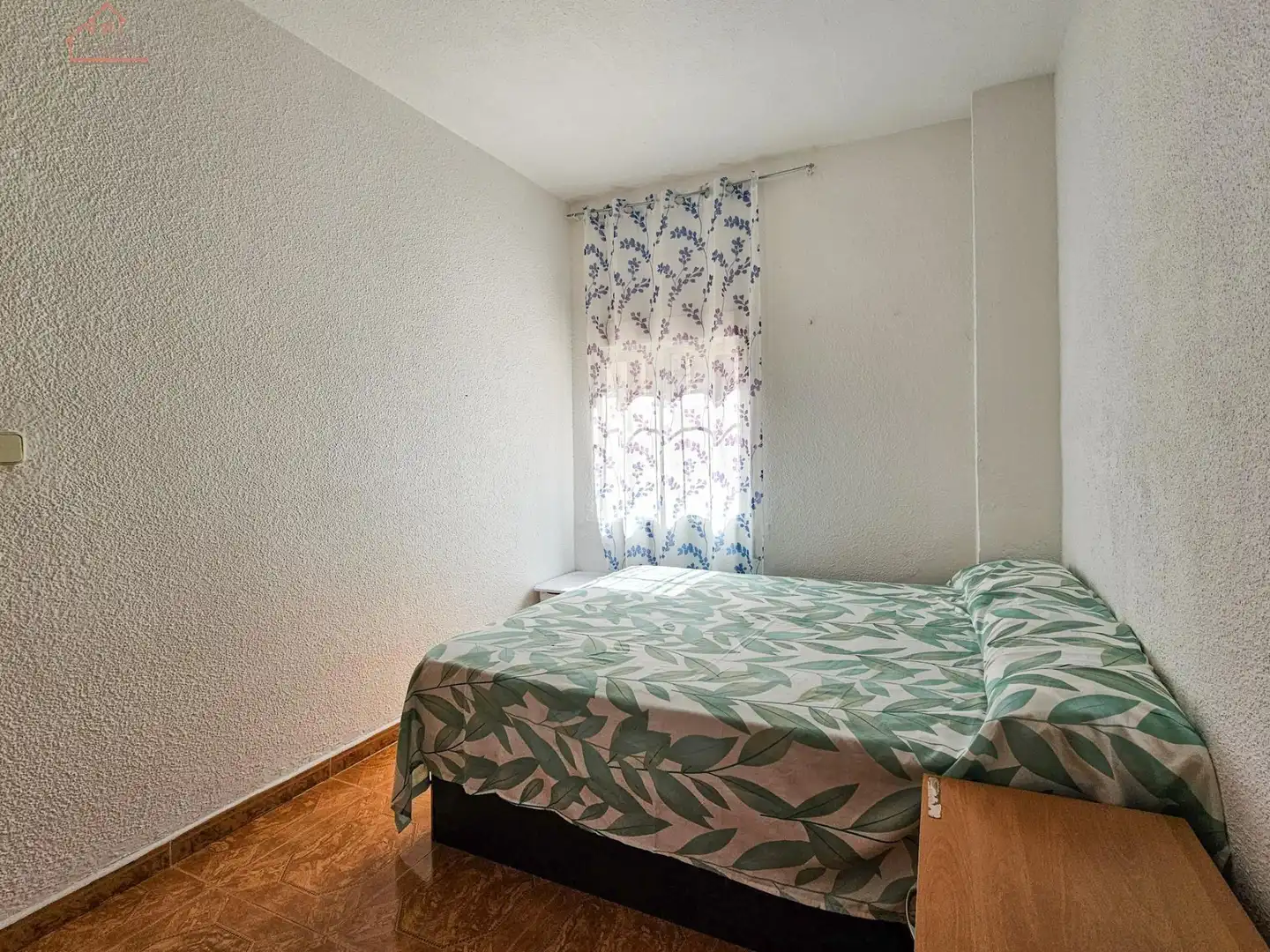 Habitación de Piso en venta en Madrid con Calefacción