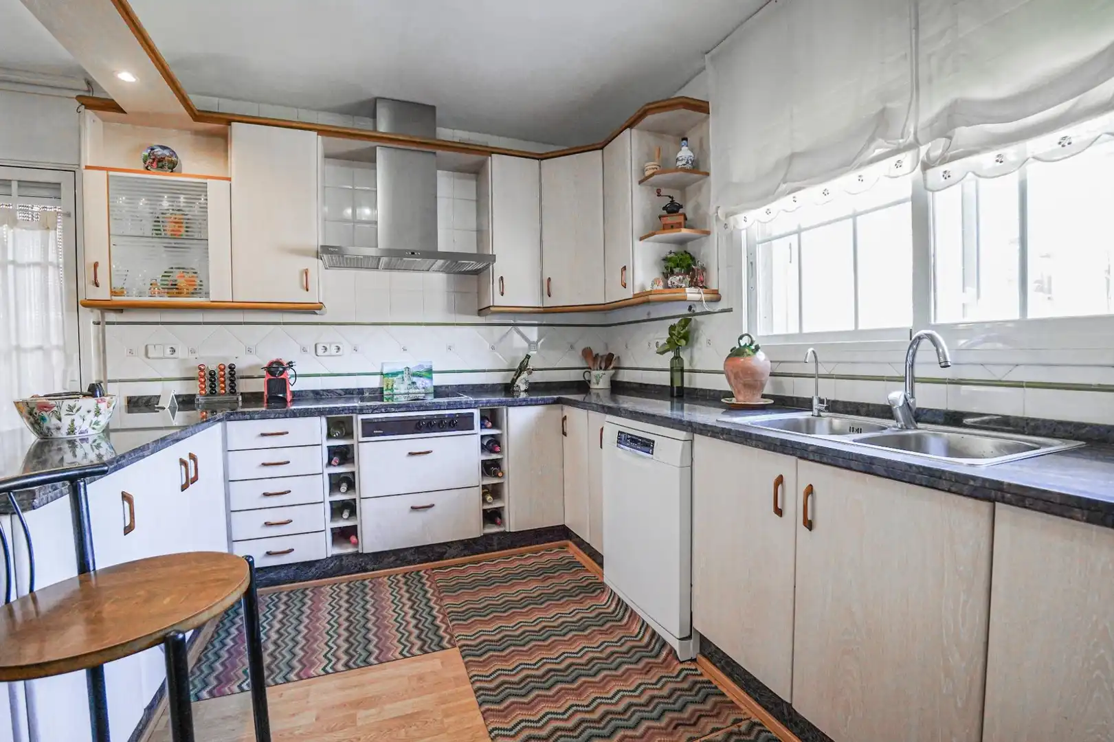 Kitchen of Detached homes for sale in Vilallonga del Camp  with Air Conditioner, Heating and Private garden