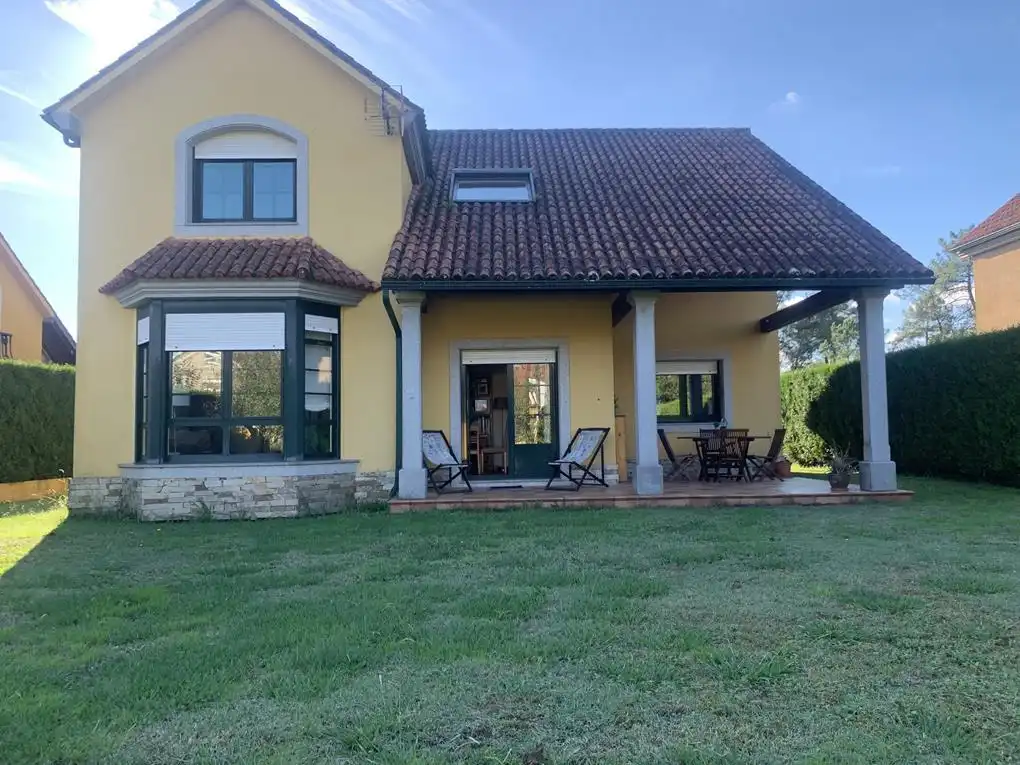 Casa o chalet en venta en Rúa da Barrosa, Parroquias de Santiago