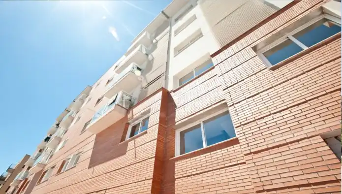 Office space with lift to rent in Av dels Dolors, imagen 2