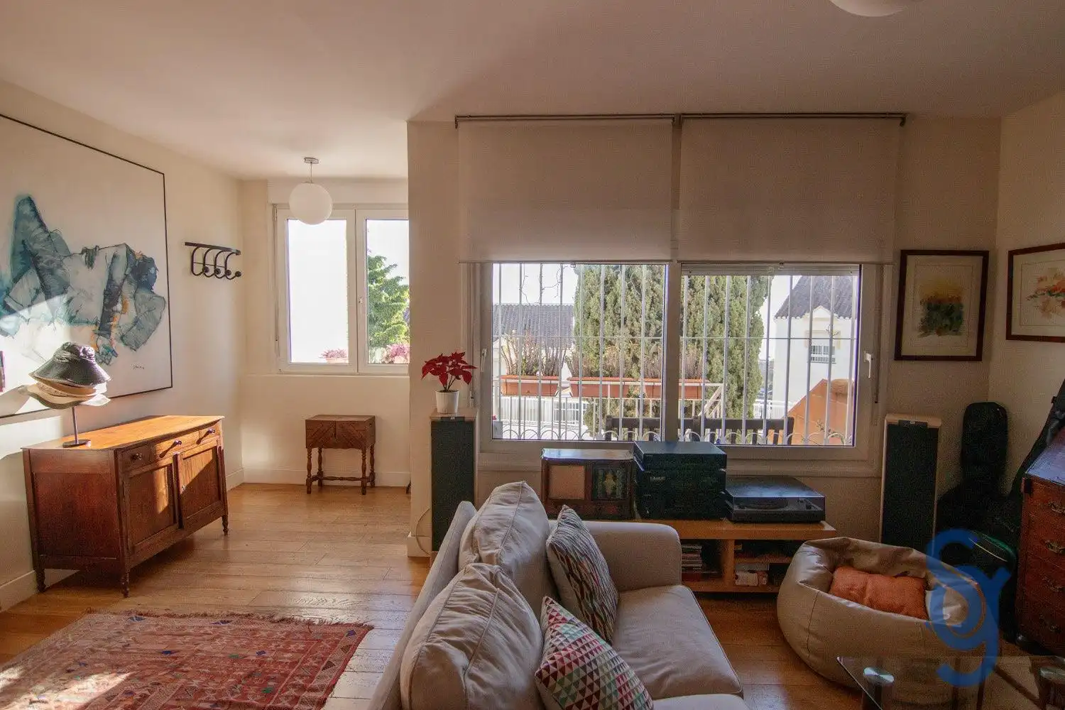 Living room of Detached homes for sale in Málaga  with Air Conditioner, Parquet flooring and Terrace