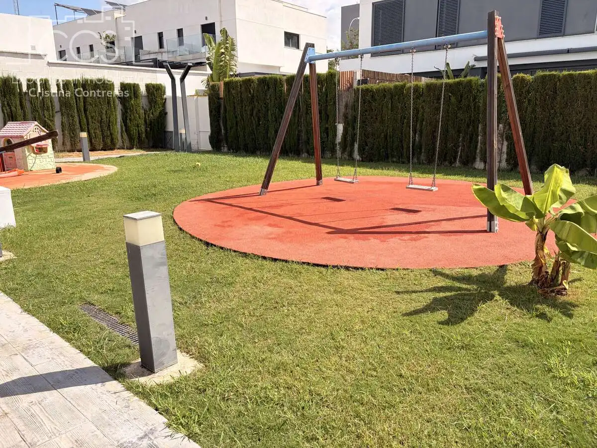 Casa aparellada en venda a Urb. Las Tres Barras ( Nuevo Bulevar), imagen 30