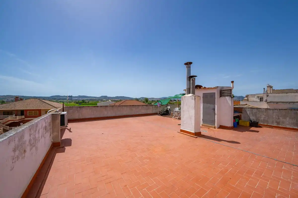 Terraza de Piso en venta en Orihuela con Calefacción y Trastero