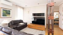 Living room of Attic for sale in  Madrid Capital  with Terrace