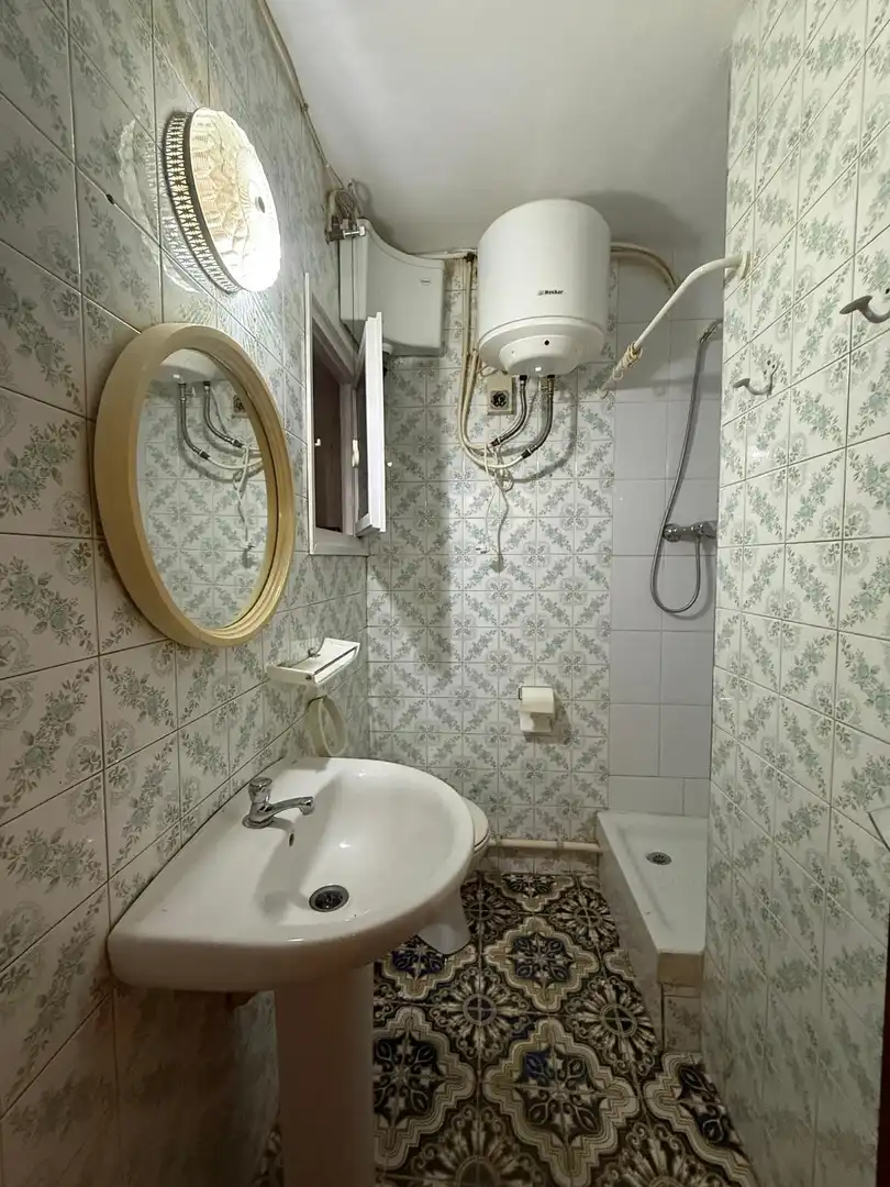 Baño de Piso en venta en Olesa de Montserrat con Calefacción, Terraza y Horno