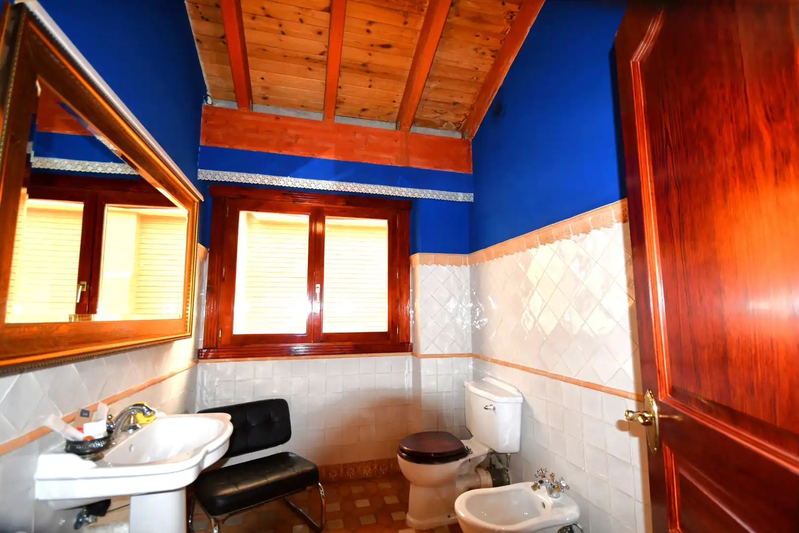 Bathroom of Houses for sale in Lardero  with Air Conditioner, Heating and Private garden