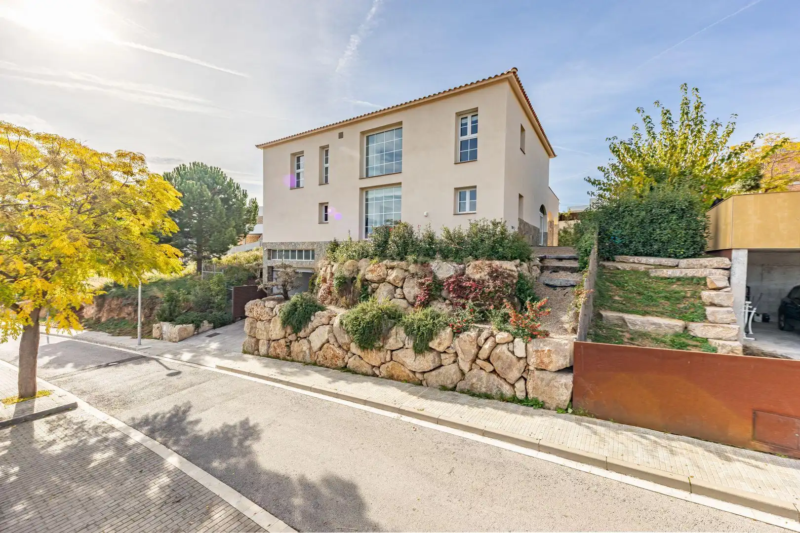 Exterior view of Houses for sale in Torrelavit
