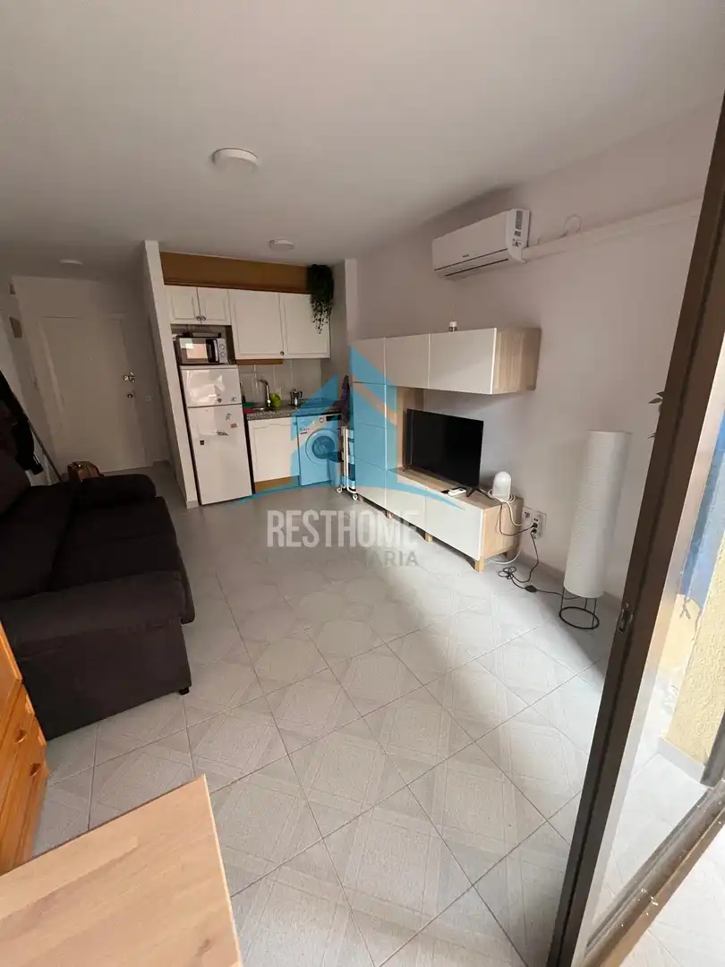 Living room of Study for sale in Gandia  with Air Conditioner, Terrace and Community pool