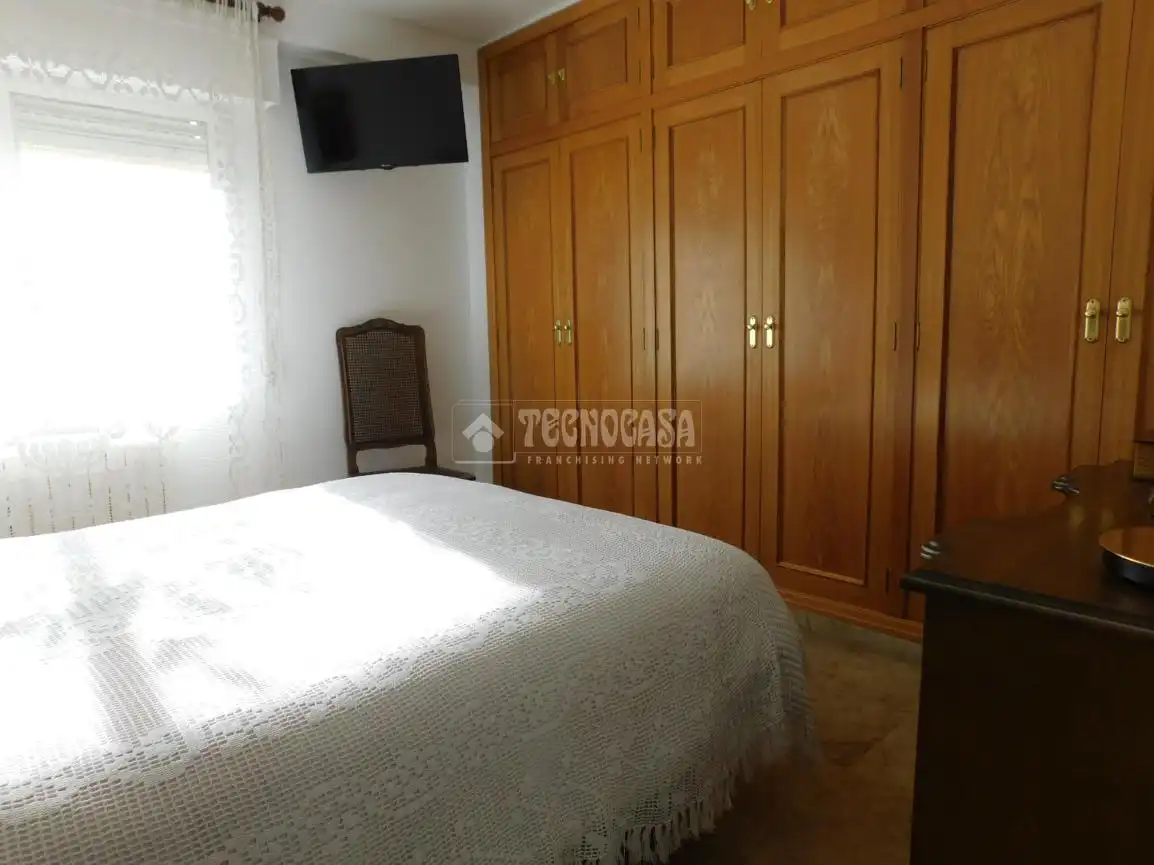 Habitación de Piso en venta en Zaragoza con Aire acondicionado, Calefacción y Terraza