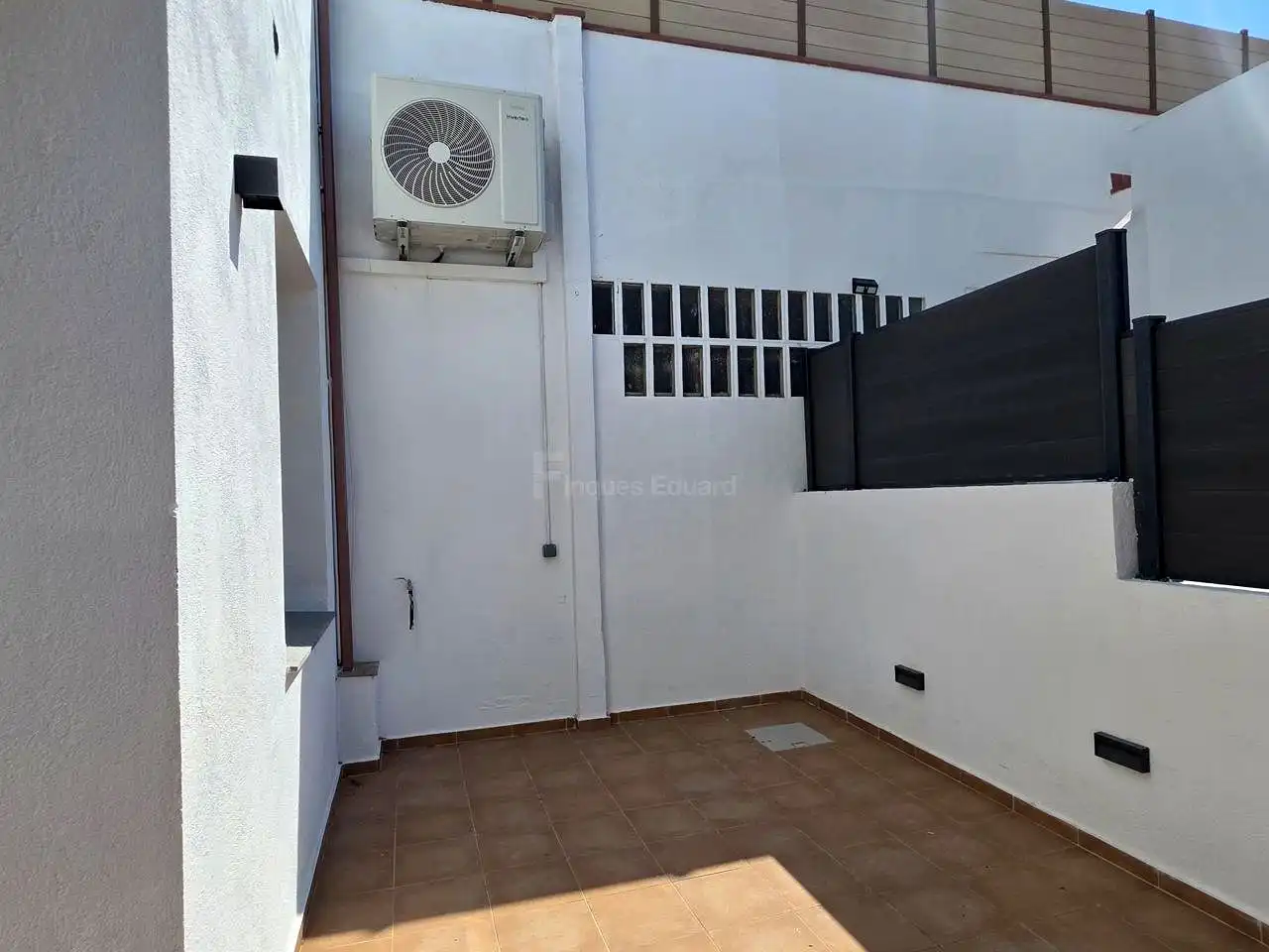 Planta baja de alquiler en Nucli Urbà