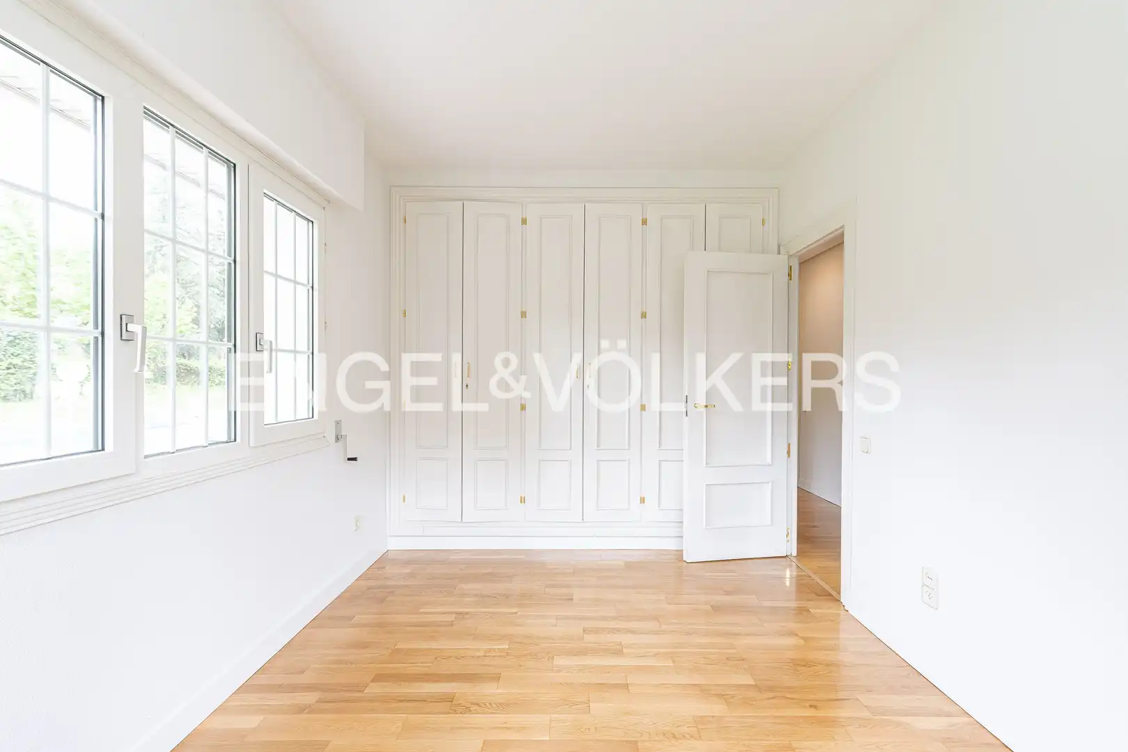 Habitación de Casa o chalet en venta en Pozuelo de Alarcón con Aire acondicionado, Calefacción y Jardín privado