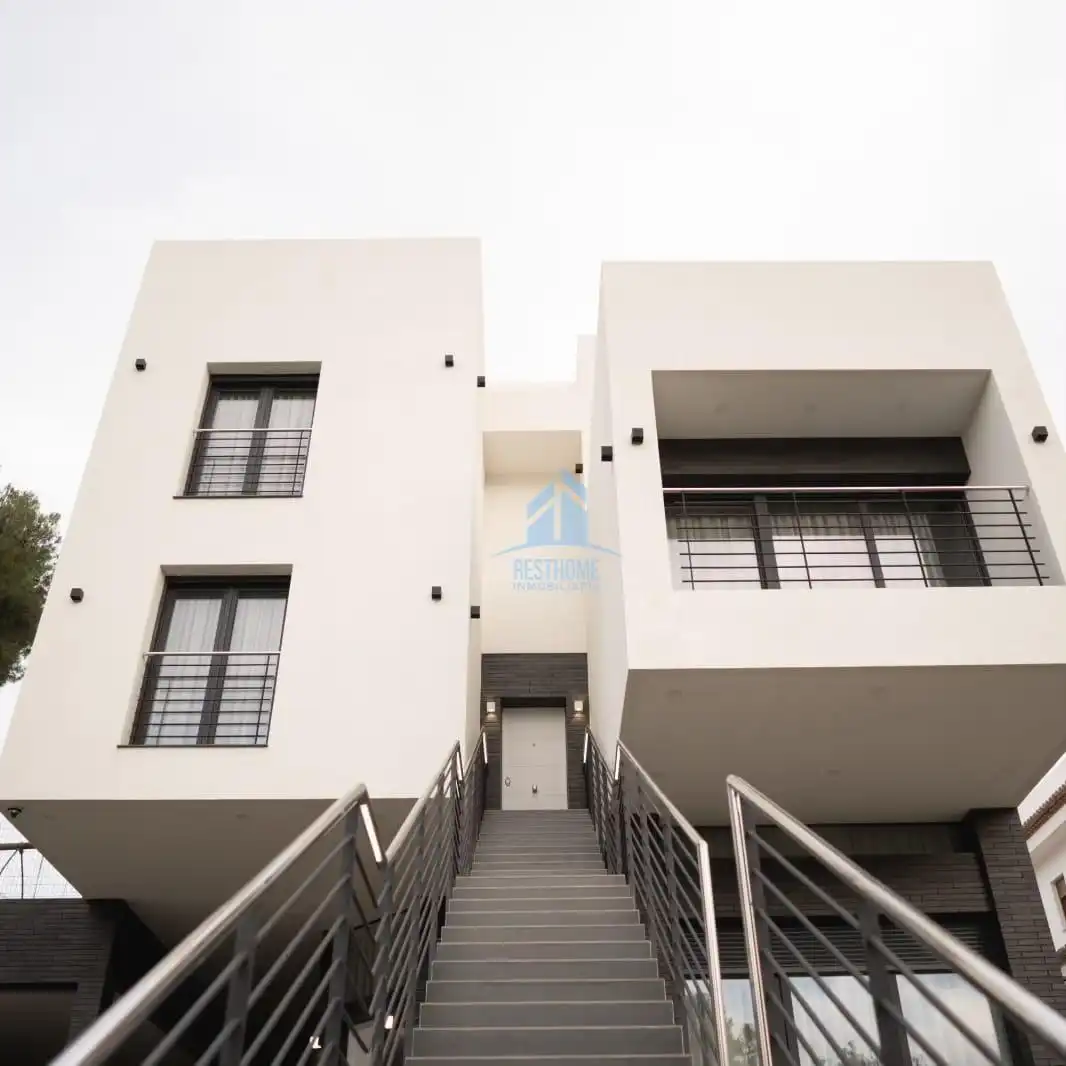 Vista exterior de Casa o xalet en venda en Oropesa del Mar / Orpesa amb Aire condicionat, Terrassa i Traster