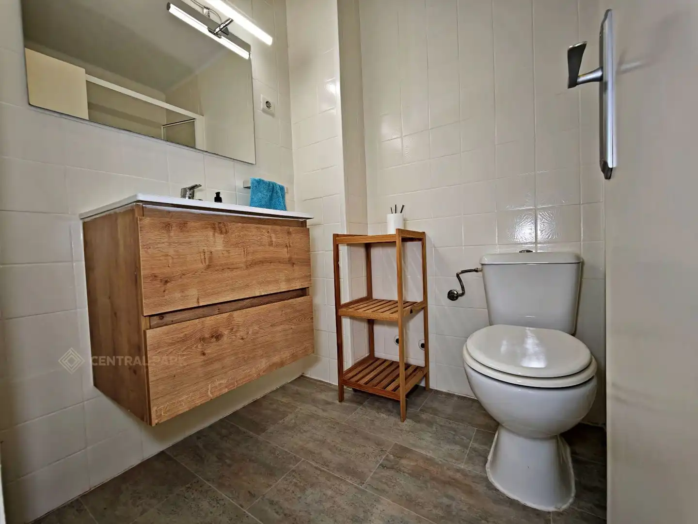 Baño de Ático en venta en El Vendrell con Terraza y Balcón