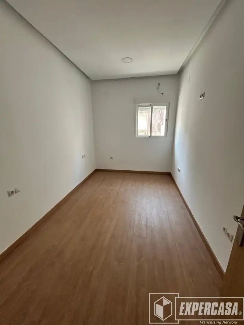 Casa adosada en venta en Sants Patrons