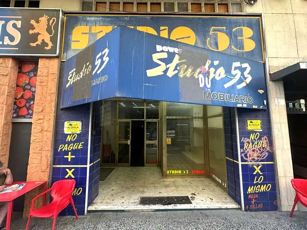Local comercial de lloguer a Calle de Jorge Cocci, imagen 2
