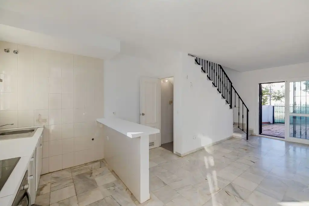 Dúplex en venda en Marbella amb Calefacció, Terrassa i Piscina comunitària