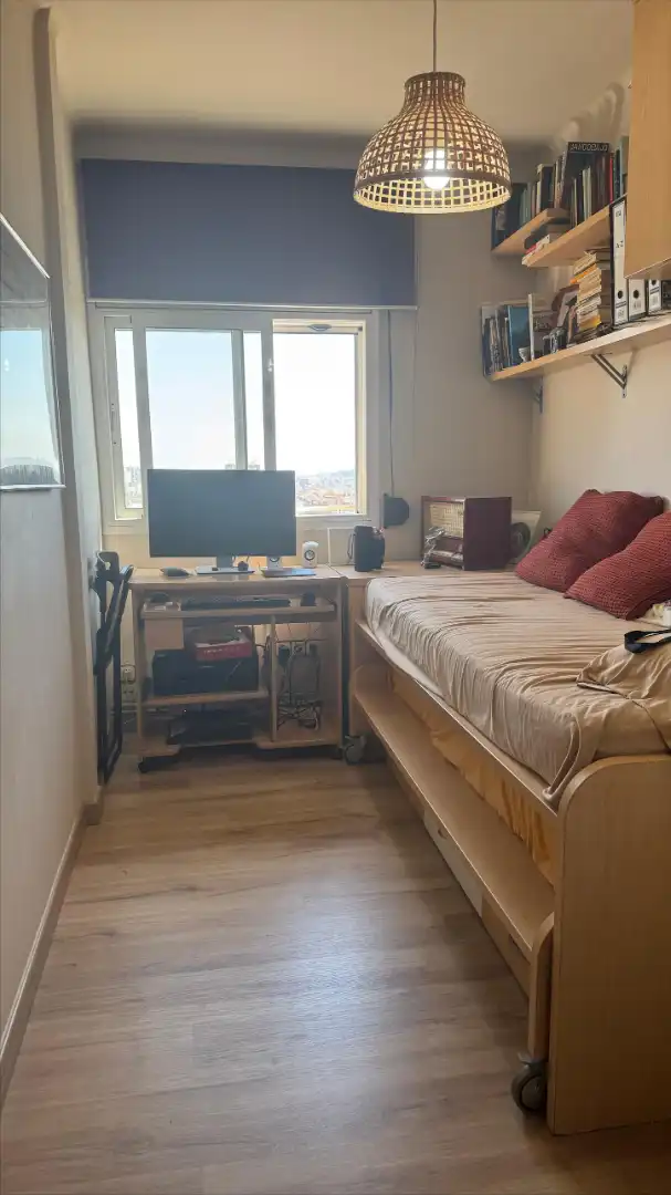 Schlafzimmer von Wohnung zum Verkauf in Cornellà de Llobregat mit Klimaanlage, Heizung und Parkett