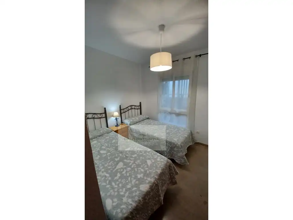 Habitación de Piso de alquiler en Torremolinos con Piscina y Amueblado