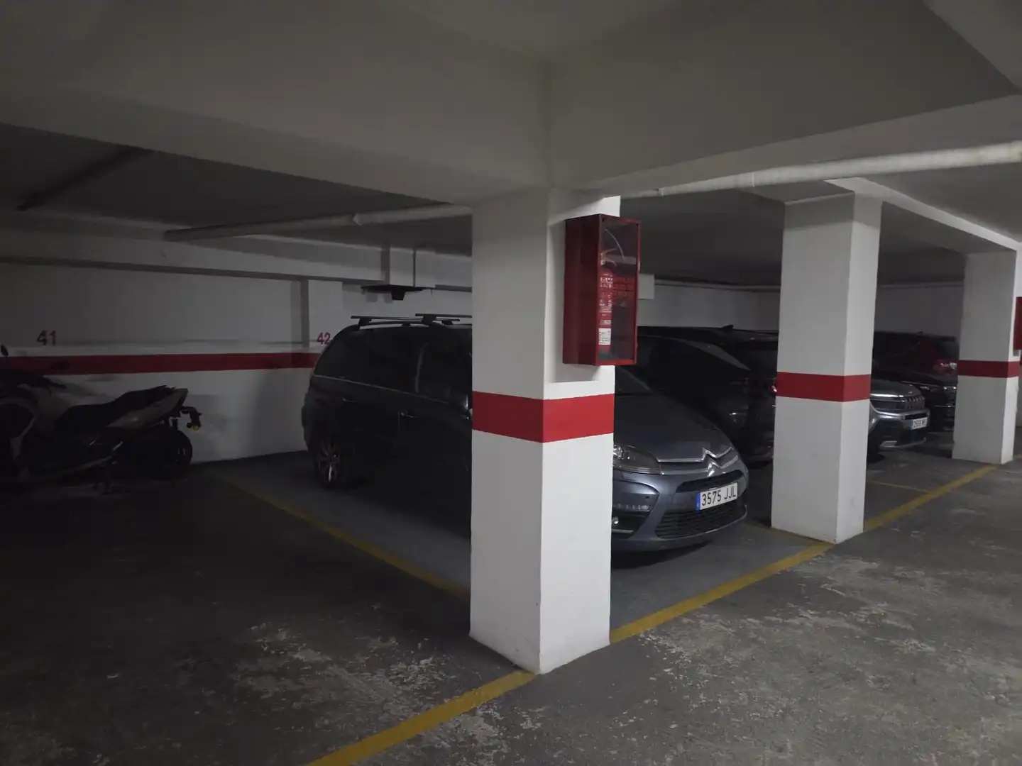 Parkplatz von Wohnung zum Verkauf in Sagunto / Sagunt mit Klimaanlage, Heizung und Terrasse