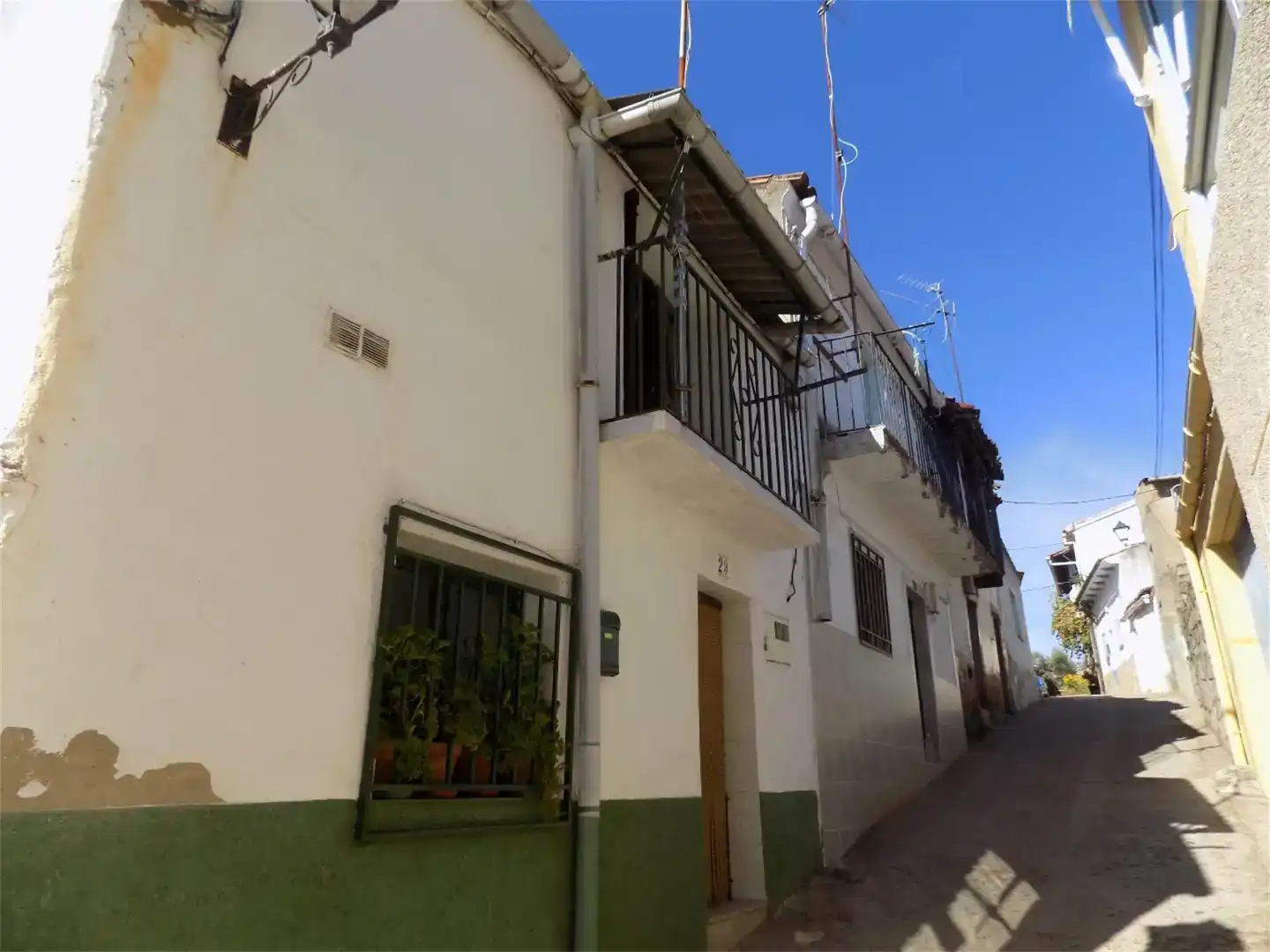 Vista exterior de Dúplex en venda en Perales del Puerto amb Moblat, Forn i Rentadora