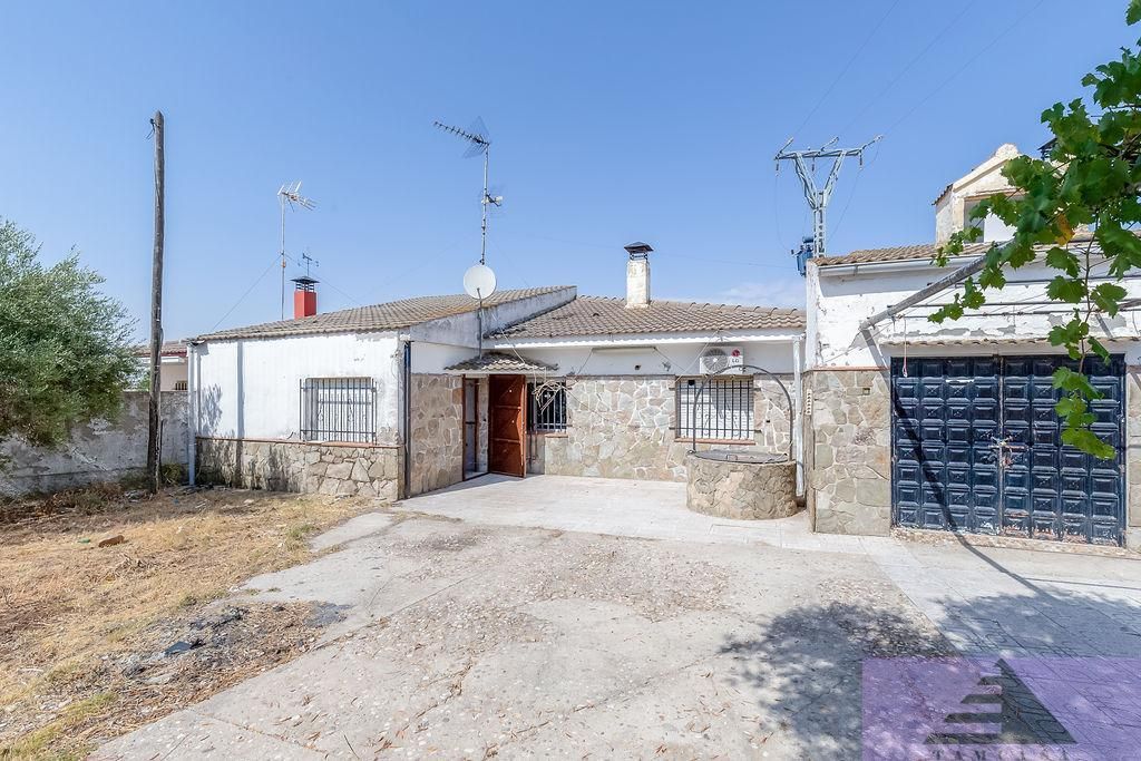 Vista exterior de Casa o xalet en venda en Lominchar amb Calefacció